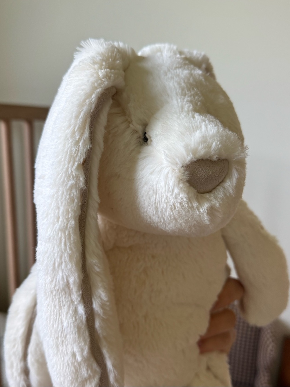 Jellycat Large Cream Plush Bashful Bunny - Picture 4 of 6